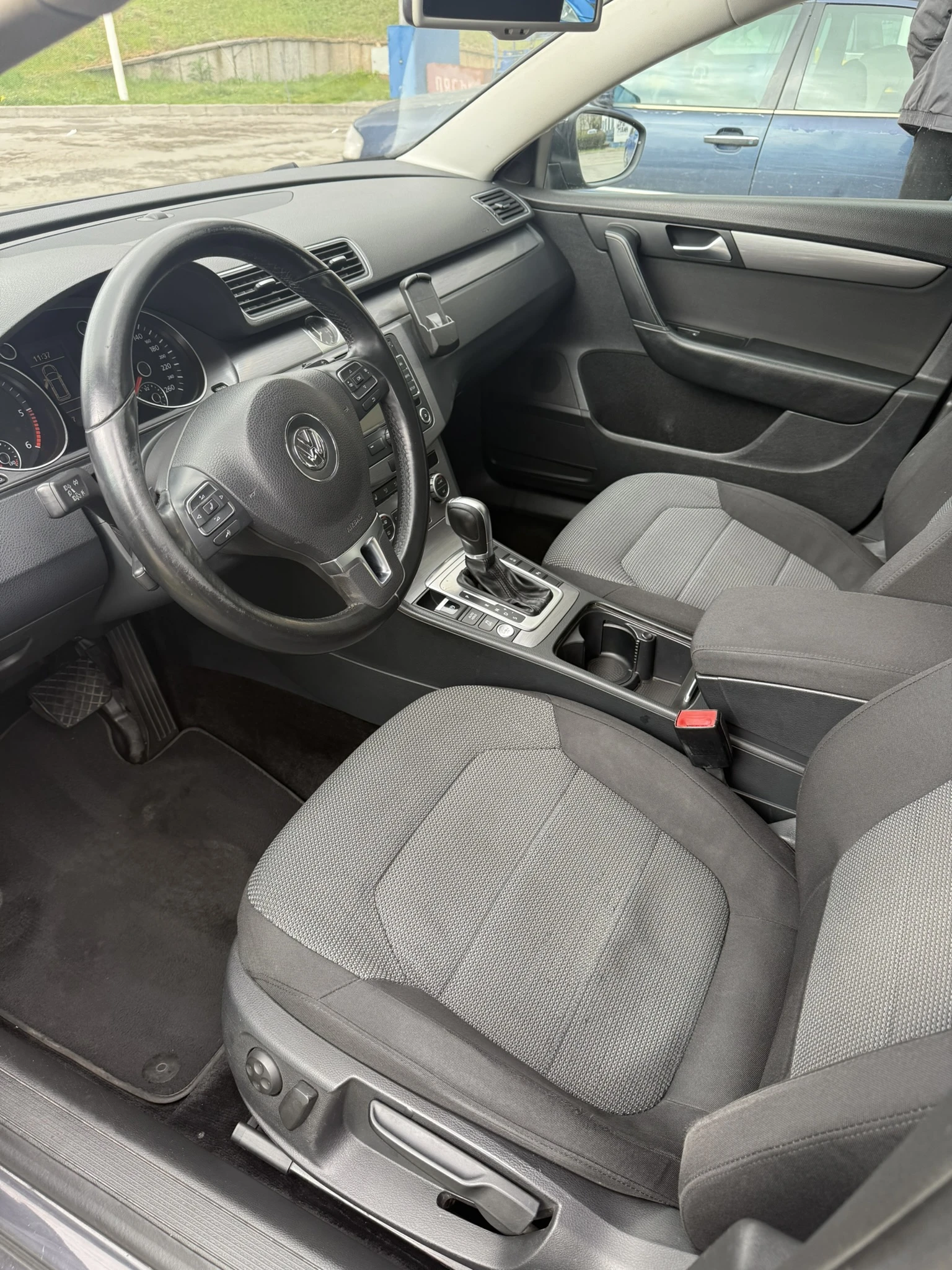 VW Passat, снимка 11 - Автомобили и джипове - 54174248