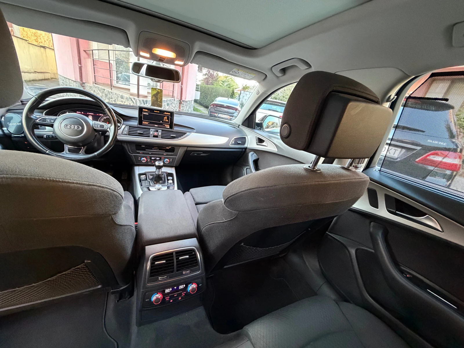 Audi A6 2.0 TDI Panorama, снимка 13 - Автомобили и джипове - 54239093