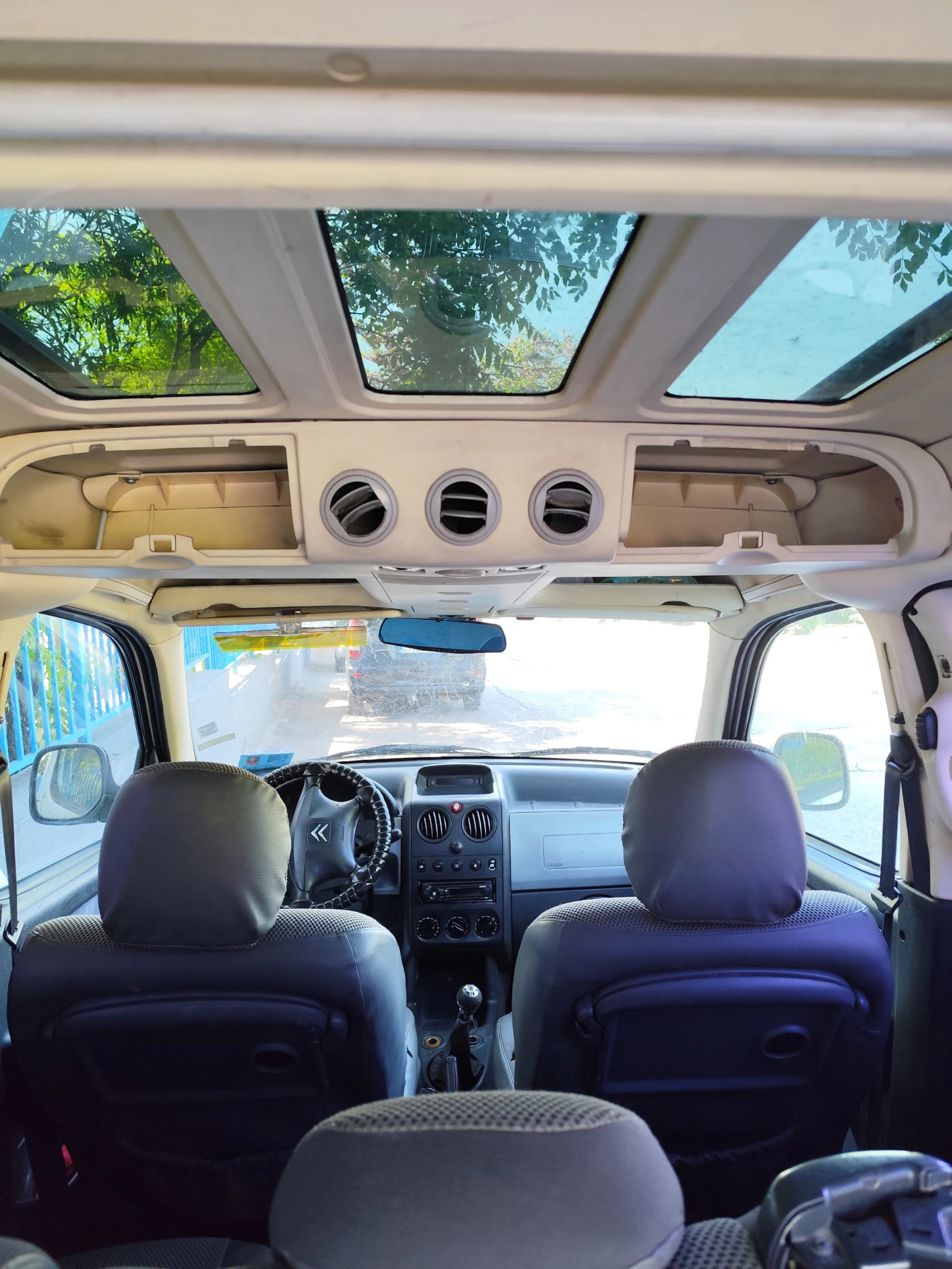 Citroen Berlingo, снимка 13 - Автомобили и джипове - 54563444