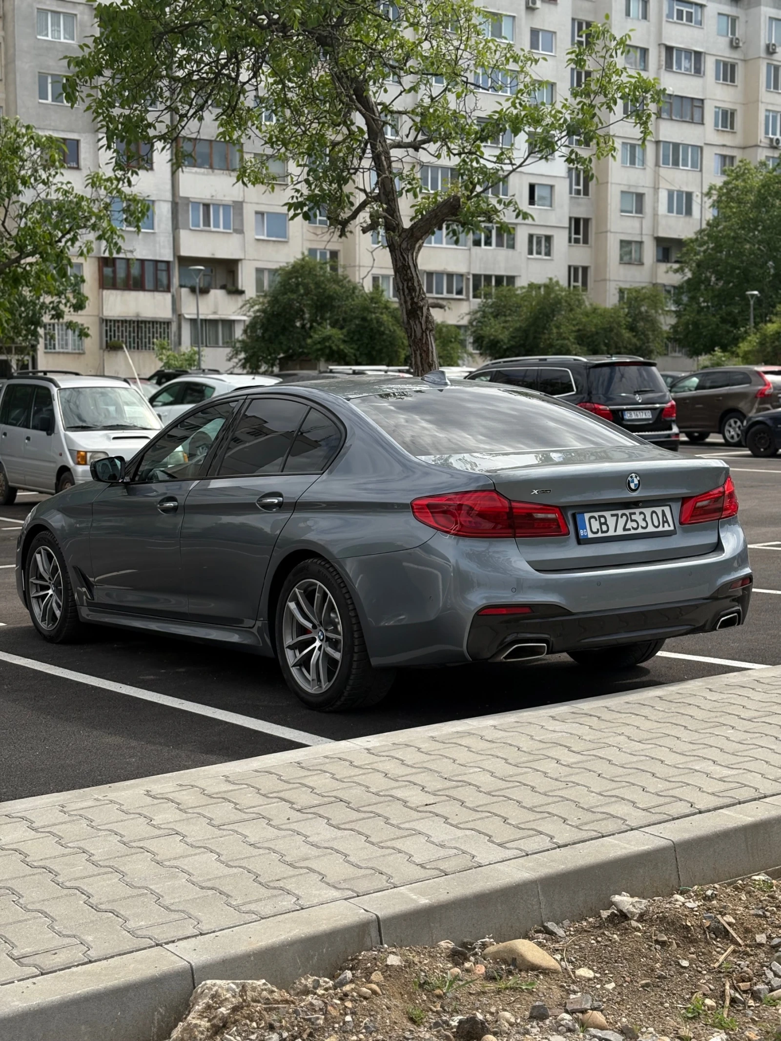 BMW 520 m sport x-drive, снимка 4 - Автомобили и джипове - 54758086