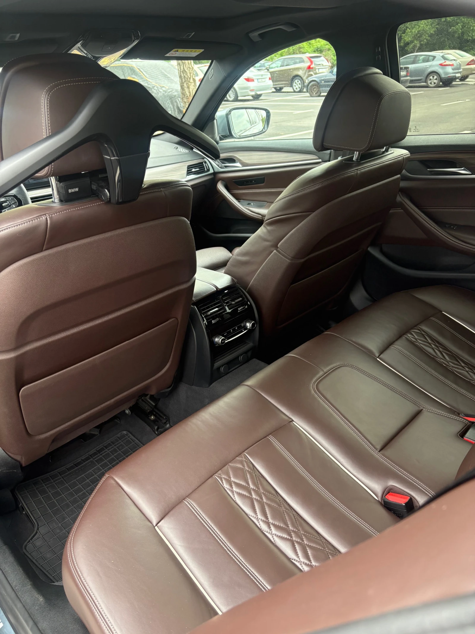 BMW 520 m sport x-drive, снимка 14 - Автомобили и джипове - 54758086