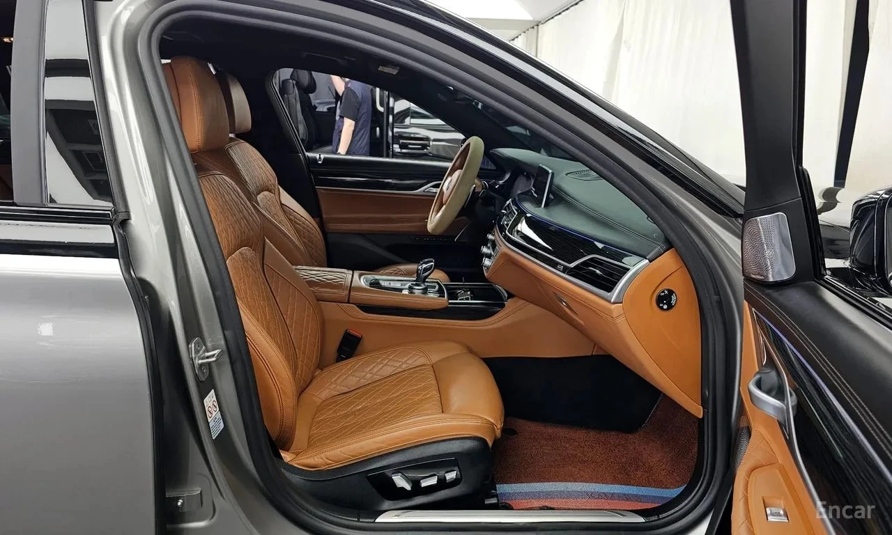 BMW 730 * 730Ld xDrive M Sport* БЕЗ ПЪРВОНАЧАЛНА ВНОСКА* , снимка 11 - Автомобили и джипове - 56097147