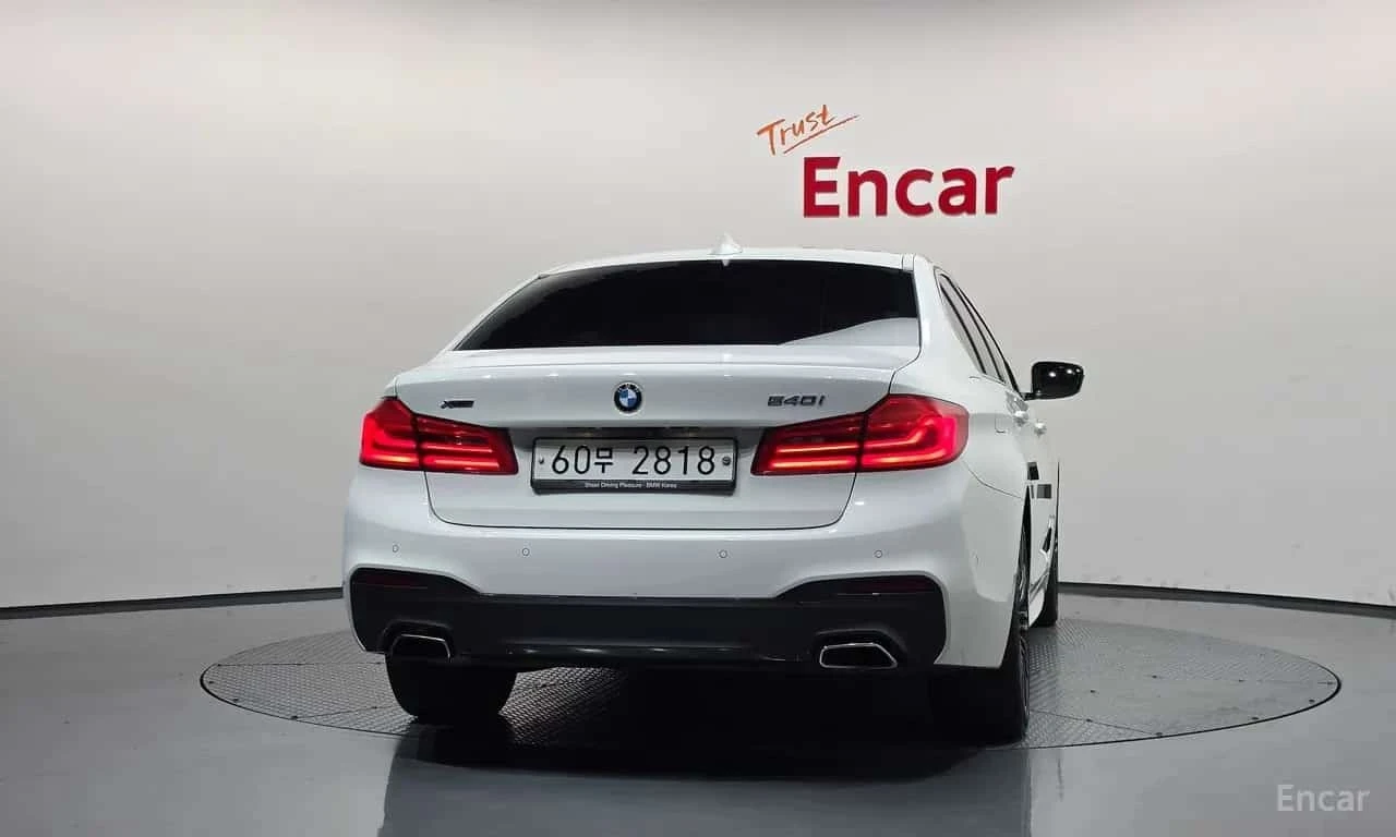 BMW 540 * xDrive M Sport Plus * КРАЙНА ЦЕНА ДО БГ, снимка 4 - Автомобили и джипове - 56270474