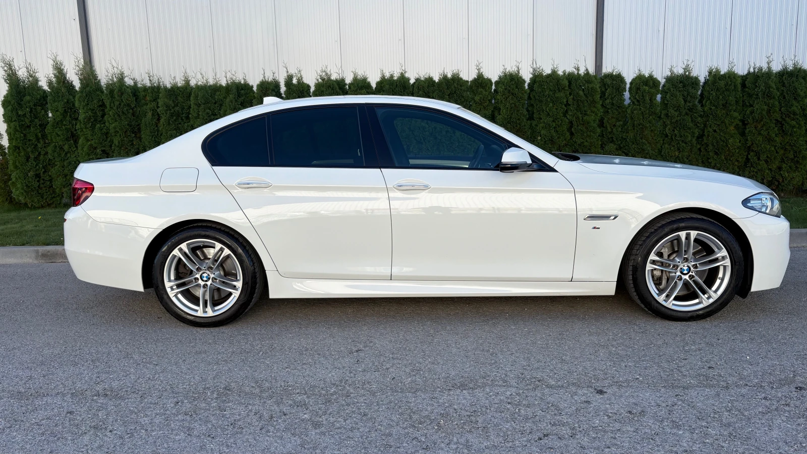 BMW 530 M-PACKET/FACE-LIFT/, снимка 4 - Автомобили и джипове - 56379244