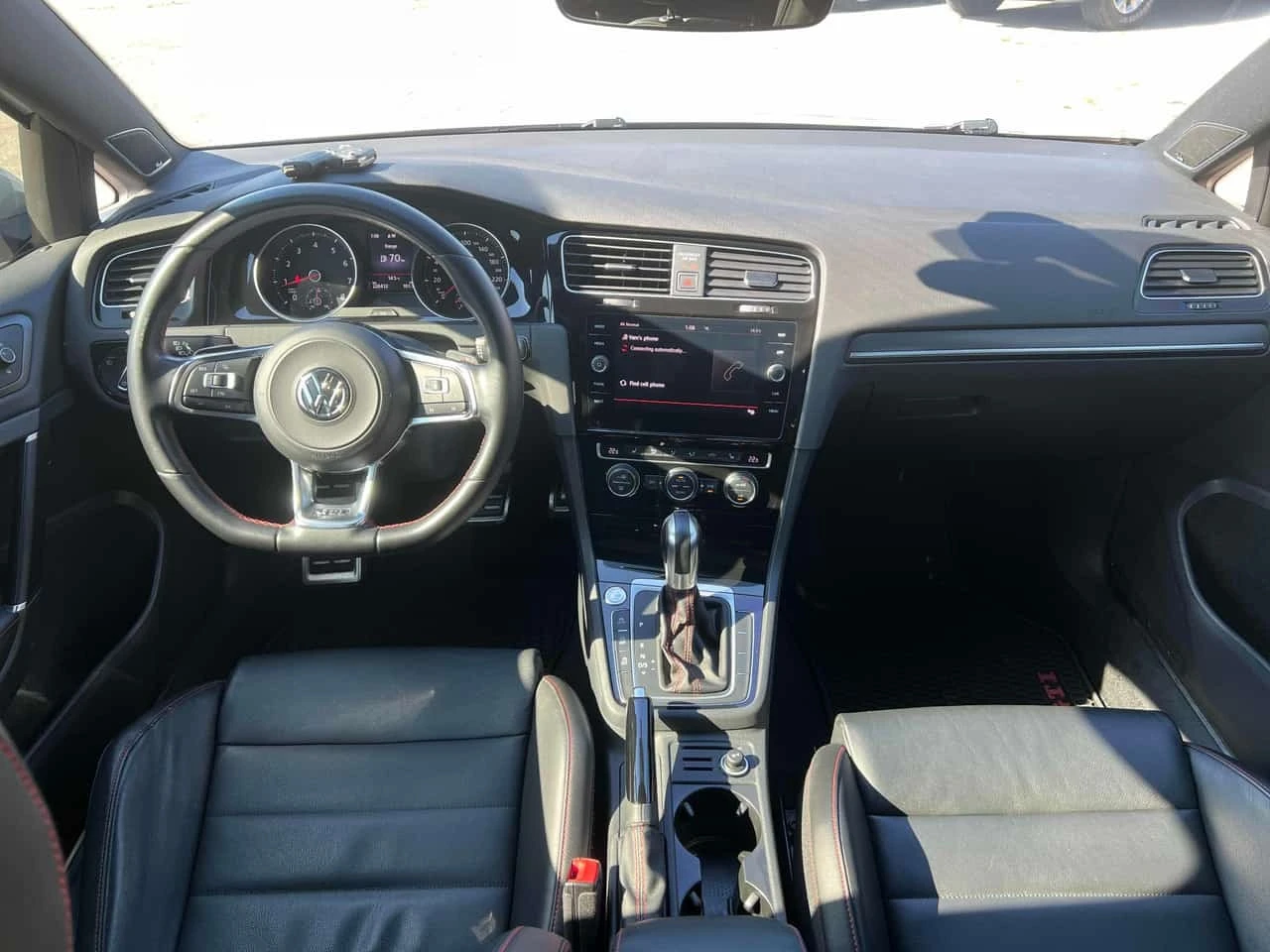 VW Golf GTI DSG  CARFAX, снимка 9 - Автомобили и джипове - 56623590