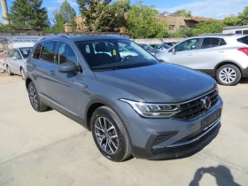 VW Tiguan 2.0TDI-DSG-SCR-ДИСТРОНИК СЕРВИЗНА ИСТОРИЯ-НОВА!!!, снимка 2
