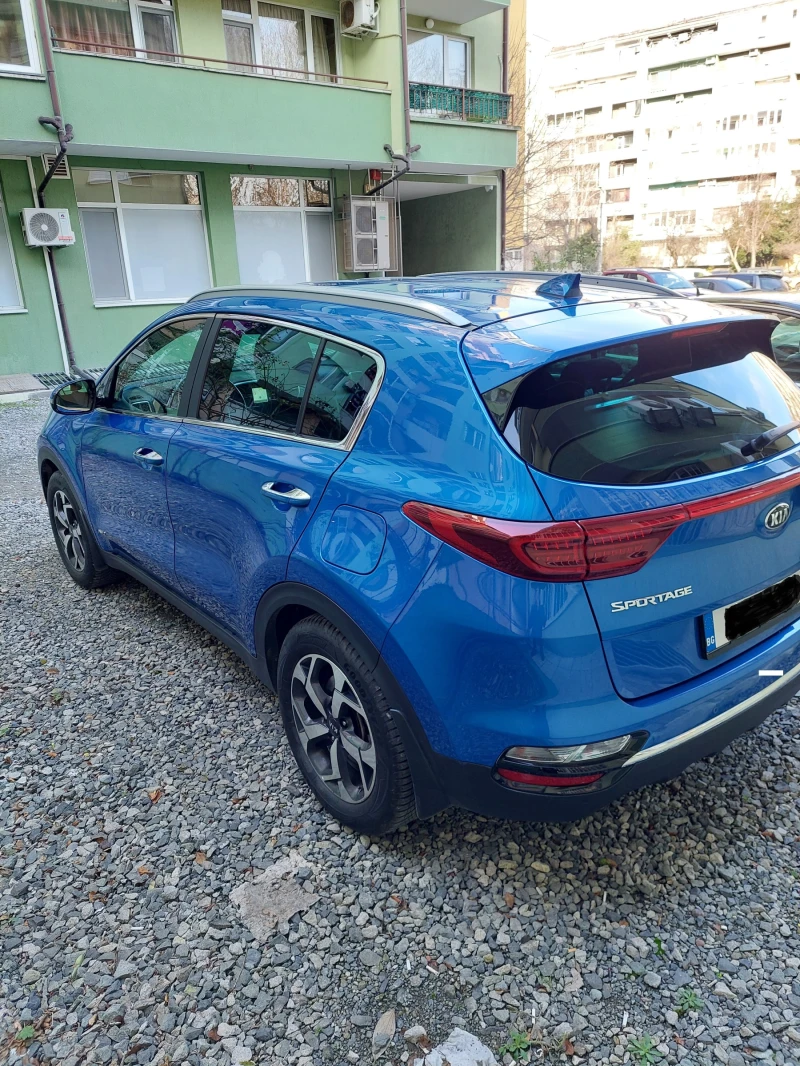 Kia Sportage, снимка 7 - Автомобили и джипове - 48681719