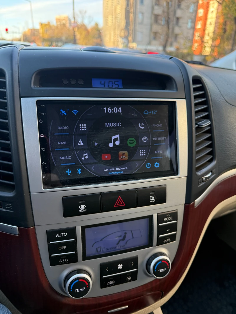 Hyundai Santa fe 2 CM, 2.2 CRDI, 4WD, снимка 5 - Автомобили и джипове - 52519913