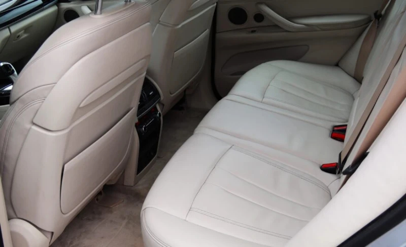BMW X5 (F15) 40E xDRIVE, снимка 11 - Автомобили и джипове - 52728841