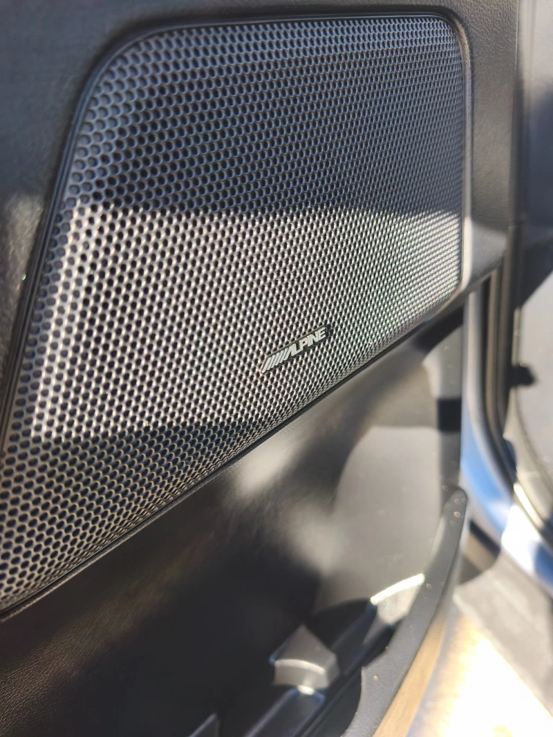 Land Rover Freelander TD2.2 Swiss, снимка 11 - Автомобили и джипове - 52808869