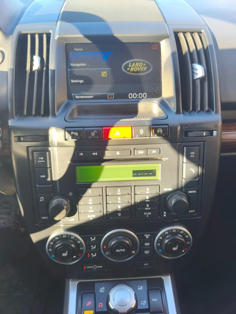 Land Rover Freelander TD2.2 Swiss, снимка 7 - Автомобили и джипове - 52808869