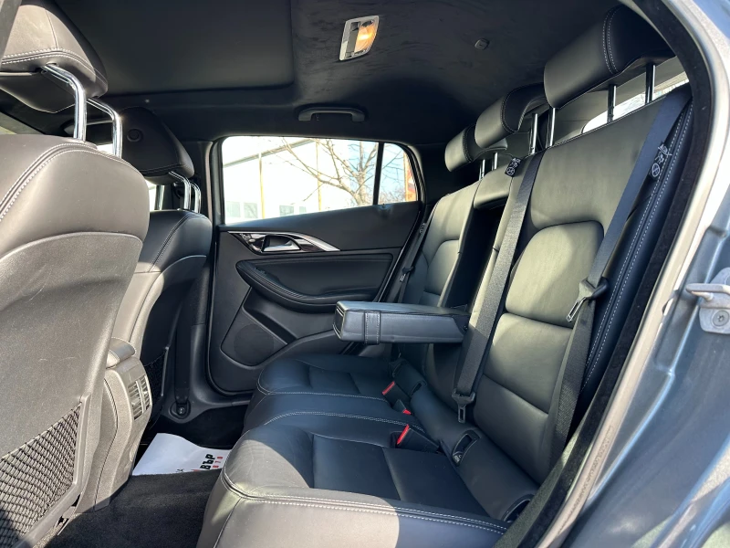 Infiniti QX30 2.2d 170 к.с./ГАРАНЦИЯ ОТ КЕНТАВЪР , снимка 9 - Автомобили и джипове - 52822931