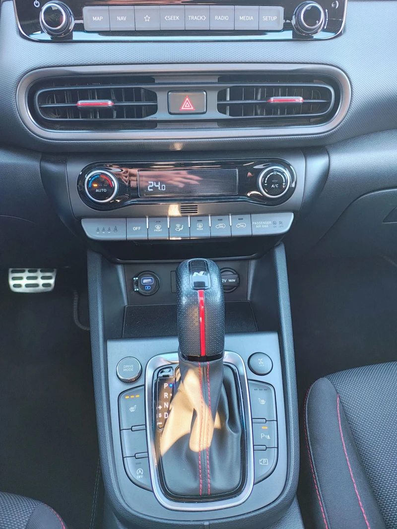 Hyundai Kona N-Line - 4x4 - 199hp, снимка 14 - Автомобили и джипове - 52956119