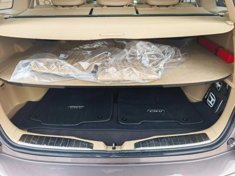 Honda Cr-v 2.2 i-DTEC 2012г., снимка 10 - Автомобили и джипове - 53179727