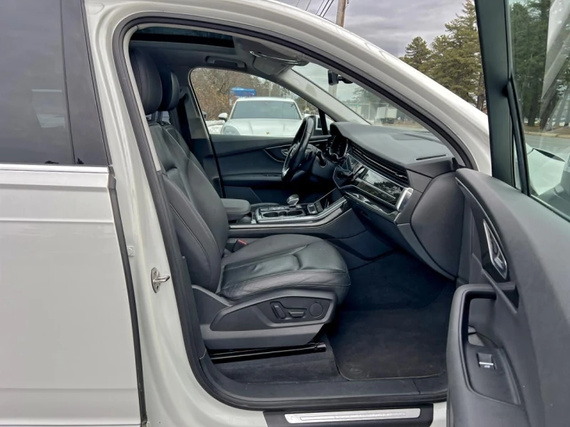 Audi Q7, снимка 5 - Автомобили и джипове - 53188244