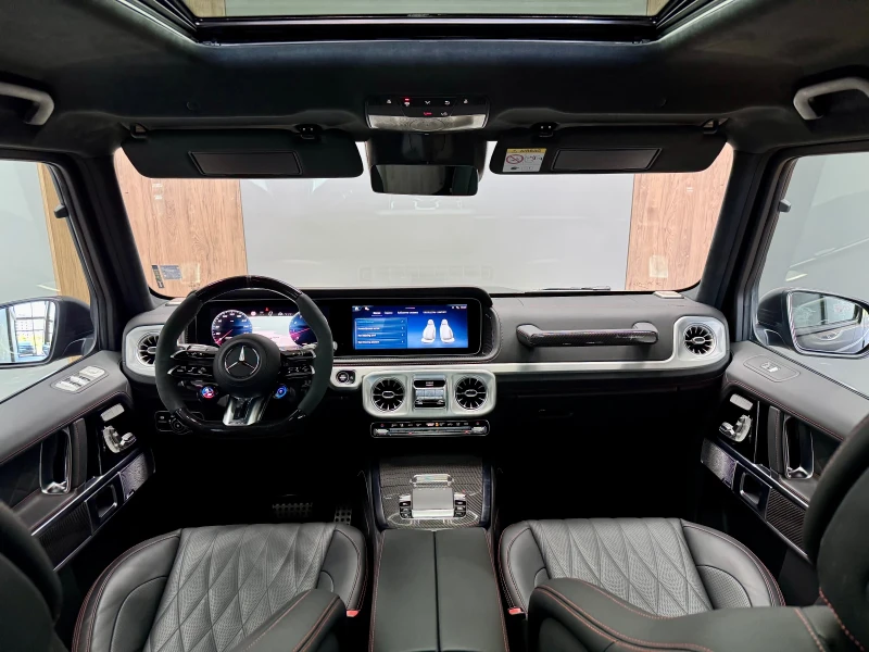 Mercedes-Benz G 63 AMG НОВ от Силвър Стар 2026г., снимка 10 - Автомобили и джипове - 53590331