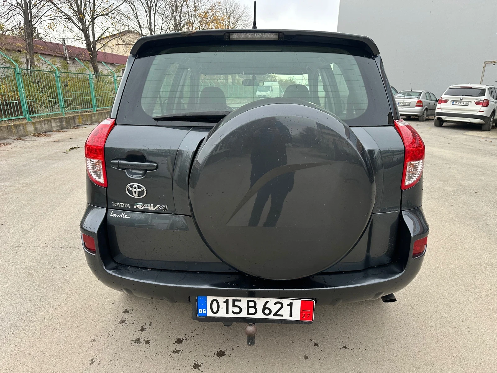 Toyota Rav4 2.2 d4d 136кс - изображение 5