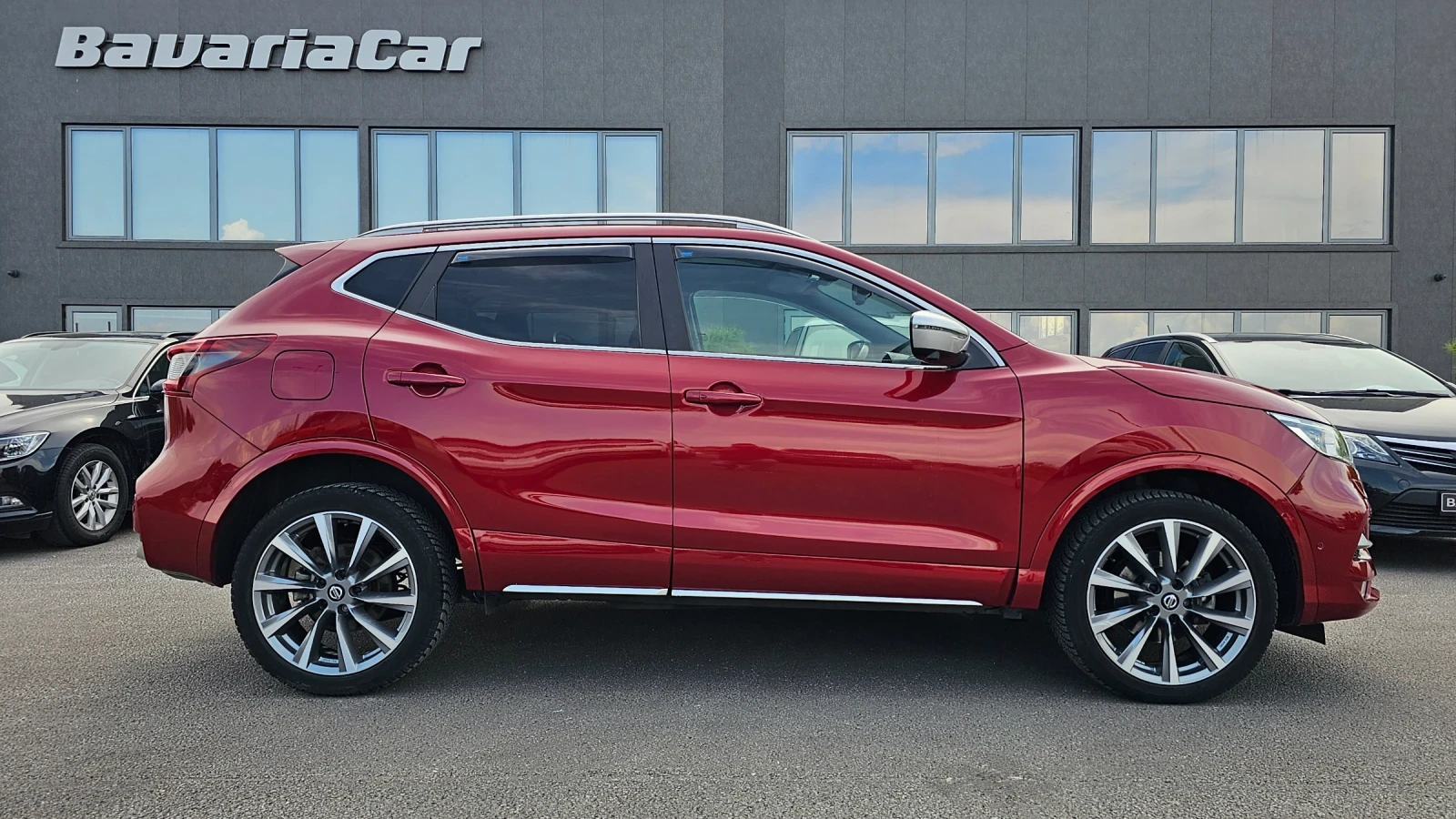 Nissan Qashqai Germany* Tekna+ * Aut* 360Kam* Euro6* Pano* 37.100 - изображение 6