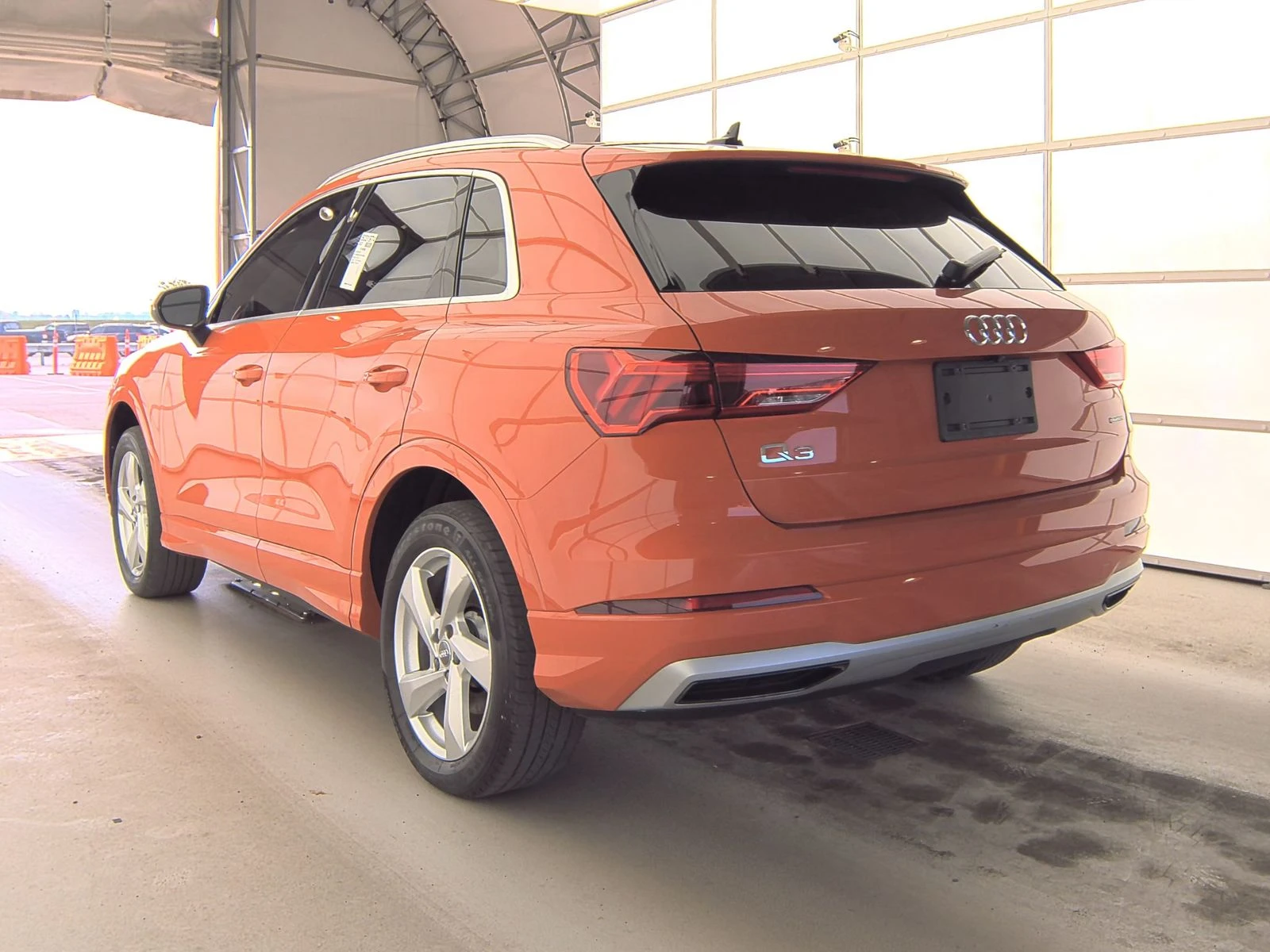 Audi Q3 Premium* Матрикс* Диг.табло* Подгрев* Камера* Пано - изображение 6