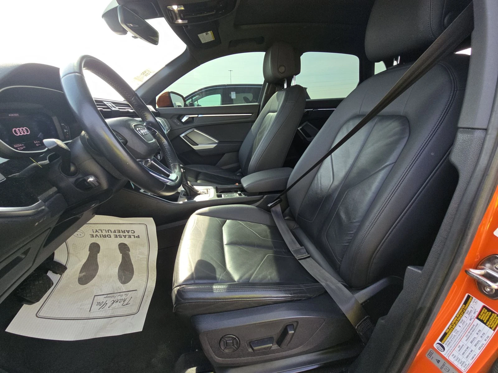 Audi Q3 Premium* Матрикс* Диг.табло* Подгрев* Камера* Пано - изображение 8
