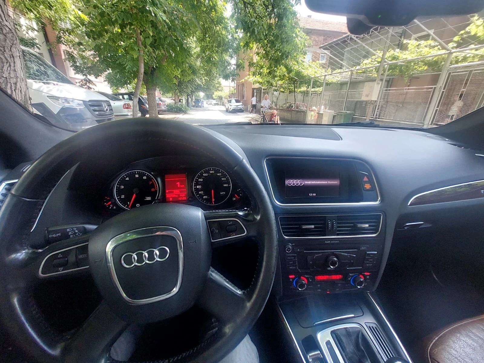 Audi Q5 FSI - изображение 8