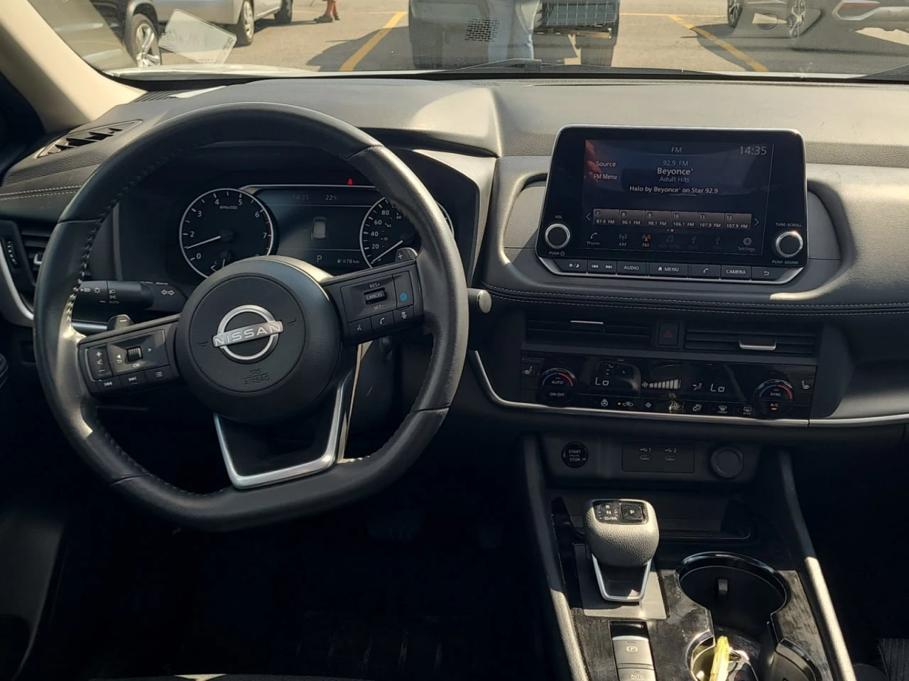 Nissan Rogue * АВТО КРЕДИТ* ЦЕНА ДО БГ * СЕРВИЗНА ИСТОРИЯ *  - изображение 6