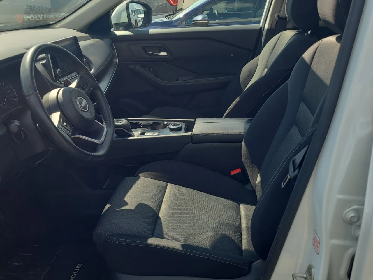 Nissan Rogue * АВТО КРЕДИТ* ЦЕНА ДО БГ * СЕРВИЗНА ИСТОРИЯ *  - изображение 5