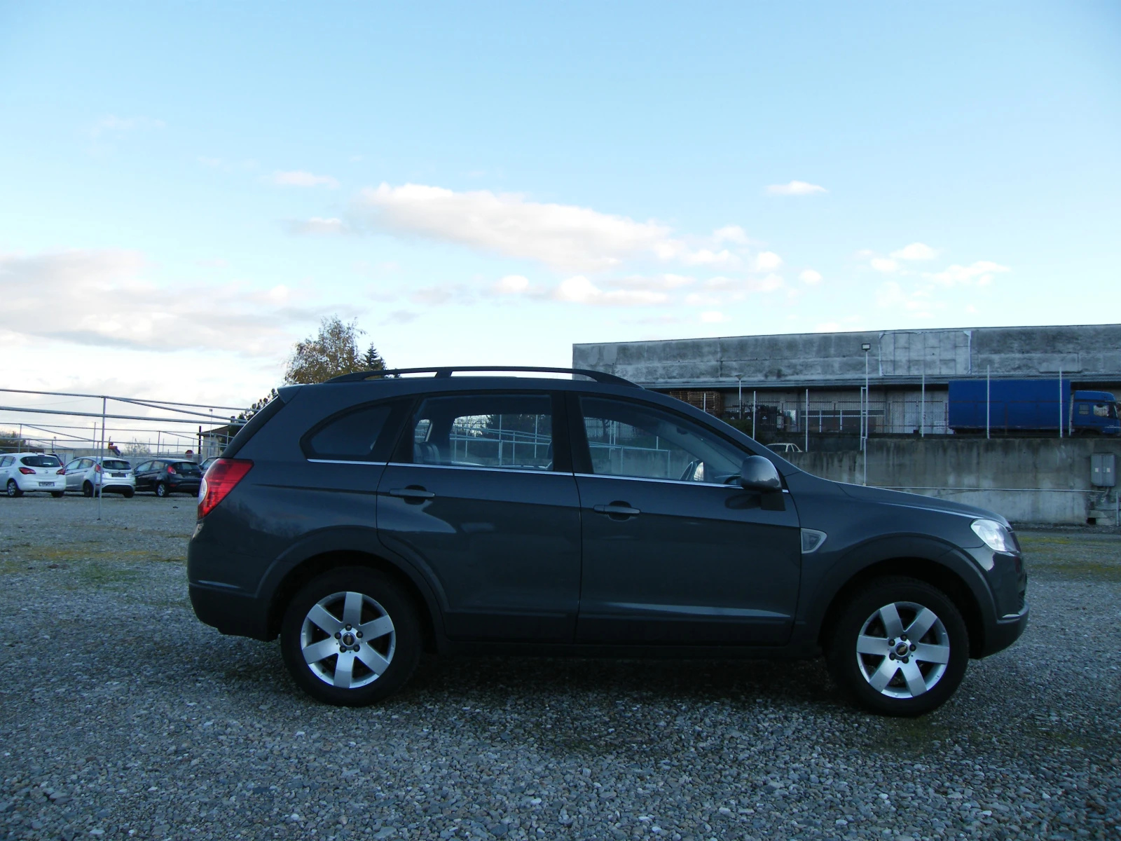 Chevrolet Captiva 2.4i GAZ 4x4 7 | Mobile.bg   3