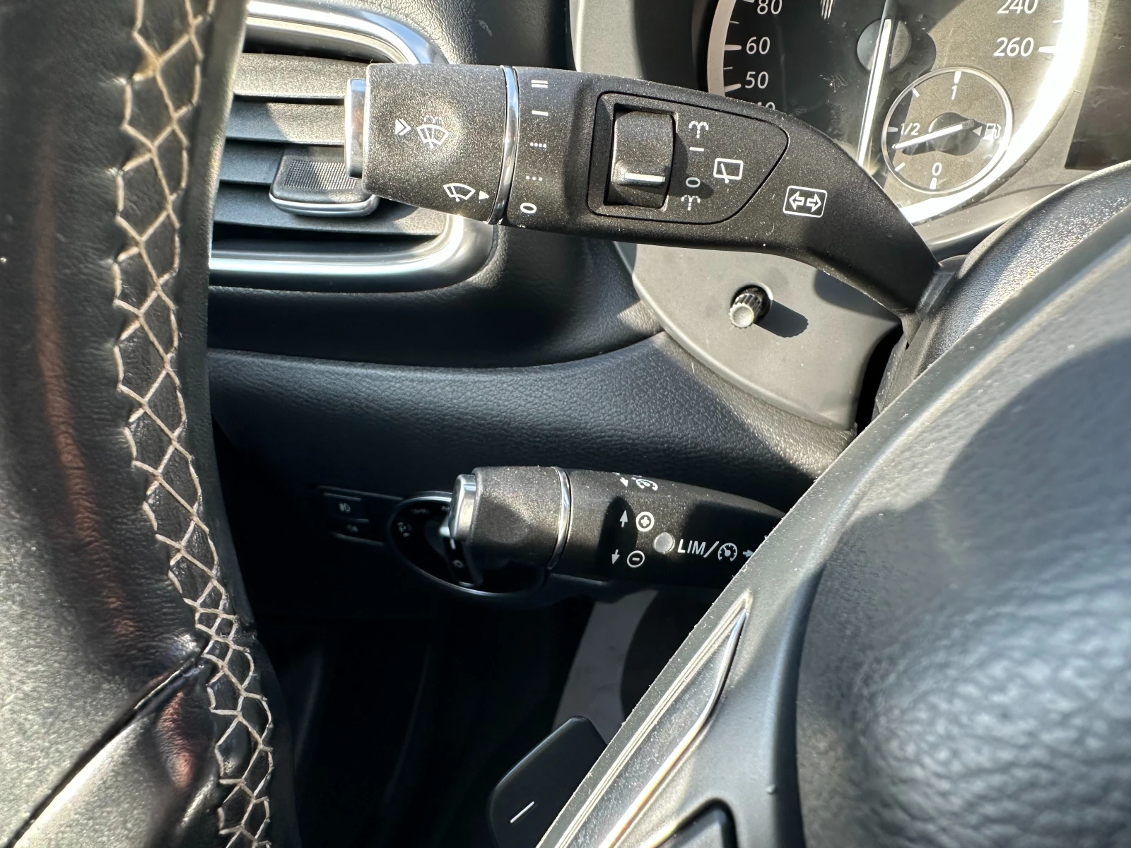 Infiniti QX30 2.2d 170 �.�./�������� �� ��������  | Mobile.bg � ����������� 14