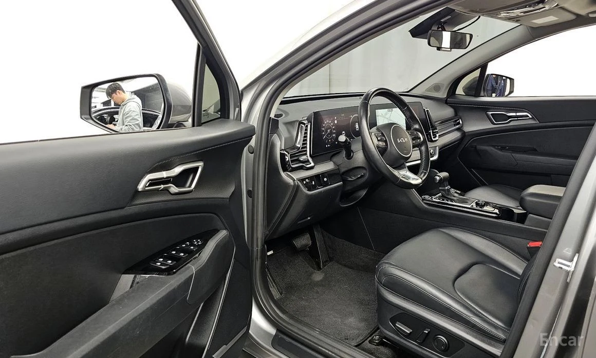 Kia Sportage, снимка 10 - Автомобили и джипове - 54597389