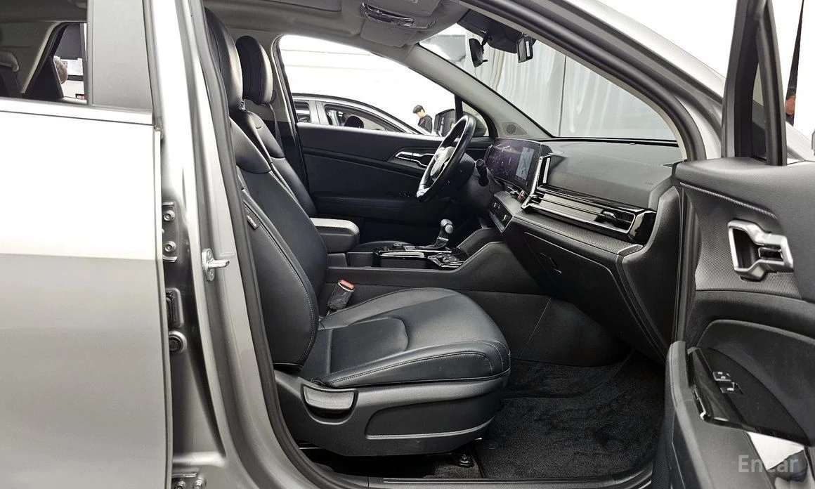 Kia Sportage, снимка 12 - Автомобили и джипове - 54597389