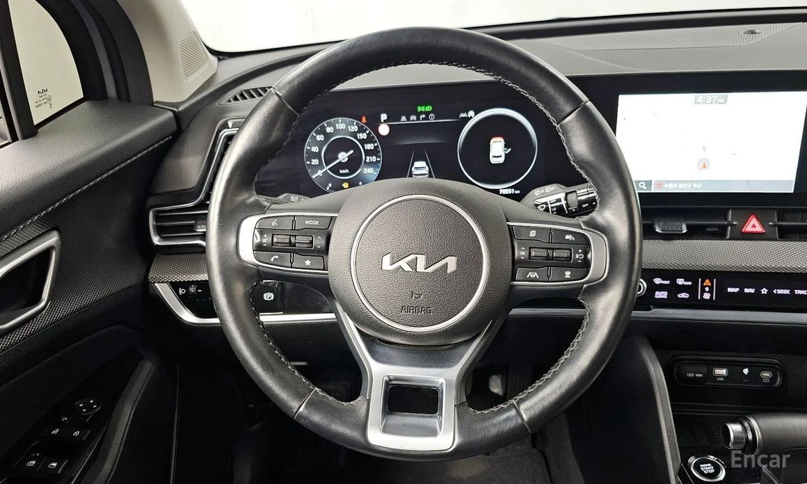 Kia Sportage, снимка 13 - Автомобили и джипове - 54597389