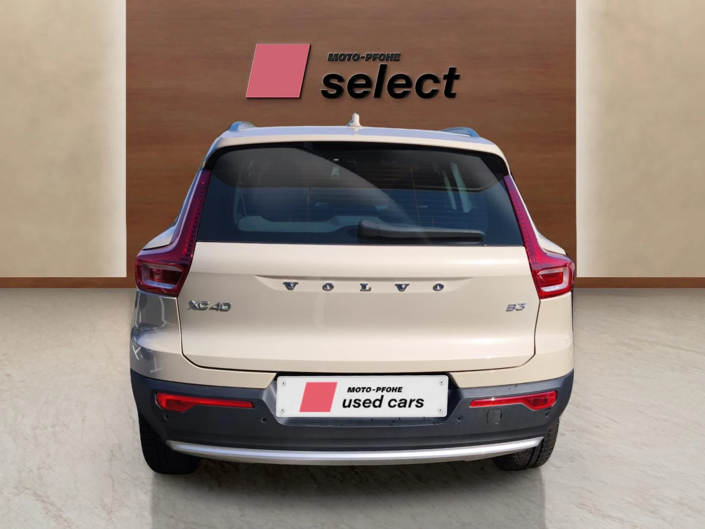 Volvo XC40 2.0L, снимка 3 - Автомобили и джипове - 55468168