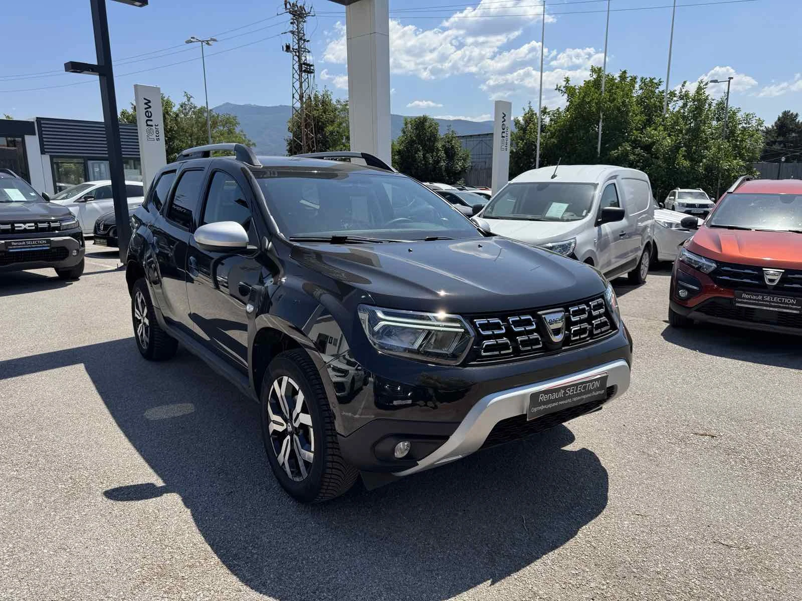 Dacia Duster 1.3 Tcе Автоматик, снимка 8 - Автомобили и джипове - 55543260