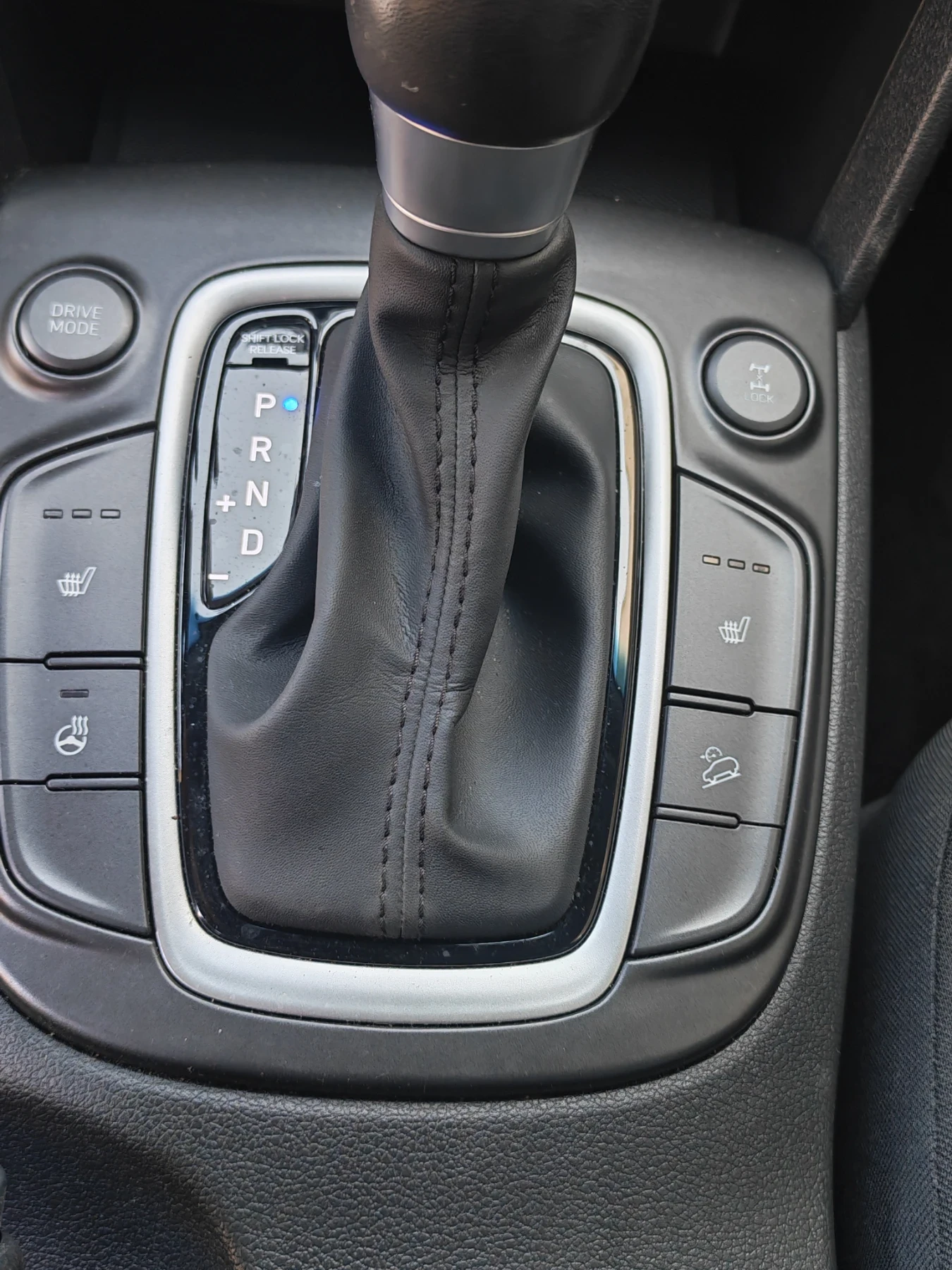 Hyundai Kona 1.6 TGDI AWD, снимка 9 - Автомобили и джипове - 55779631