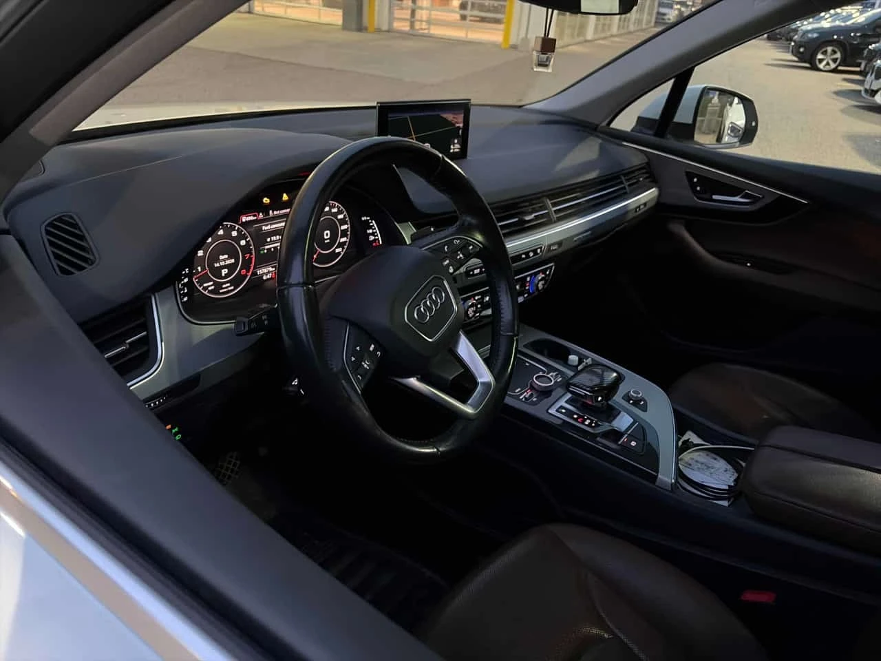 Audi Q7 * 3.0T Progressiv * CARFAX * ��� ������������ ���� | Mobile.bg � ����������� 5