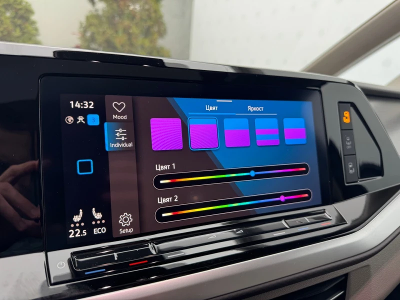 VW Multivan Style S 1.4 eHybrid, снимка 11 - Бусове и автобуси - 53243013