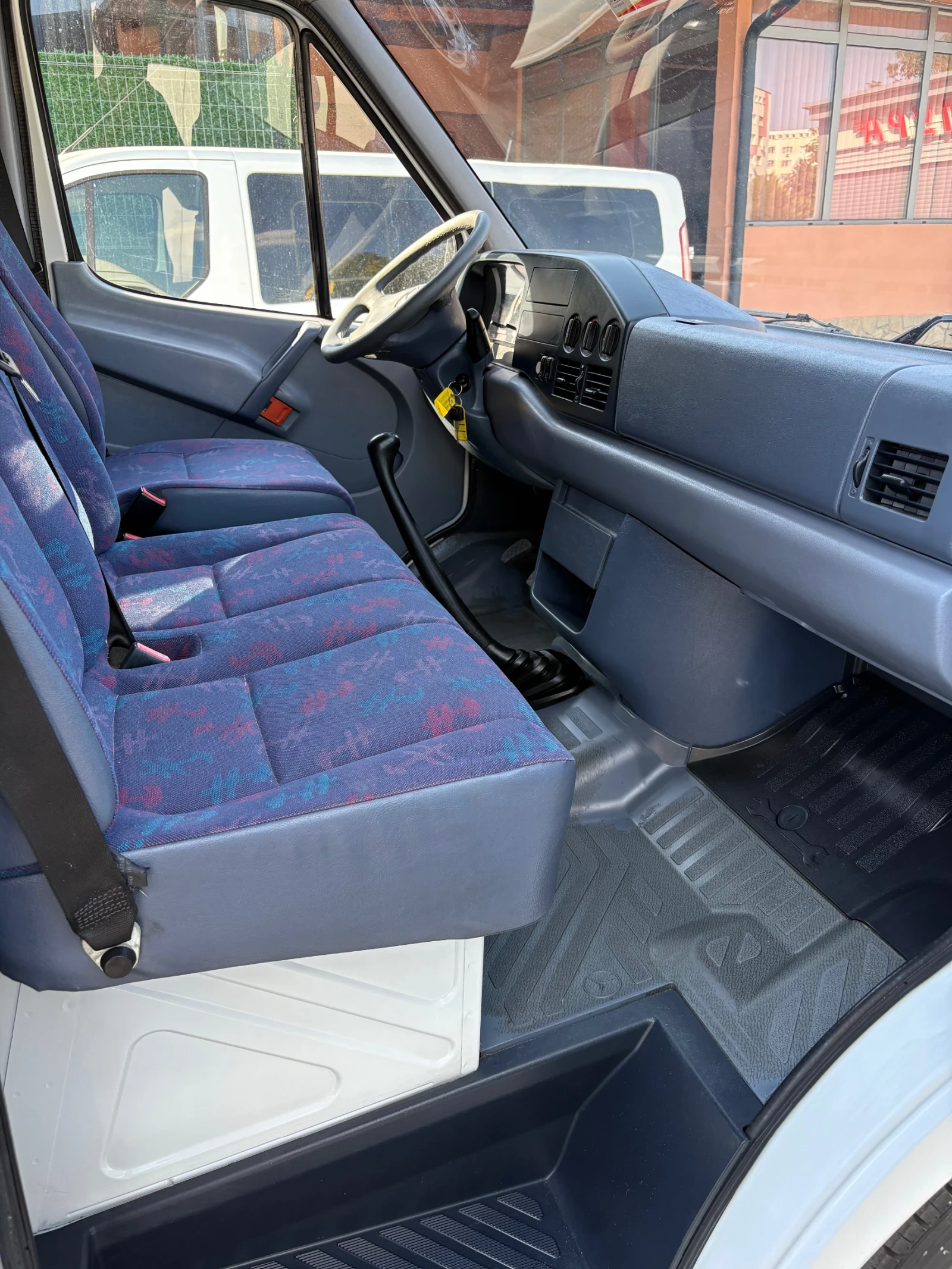 Mercedes-Benz Sprinter 312  - изображение 3