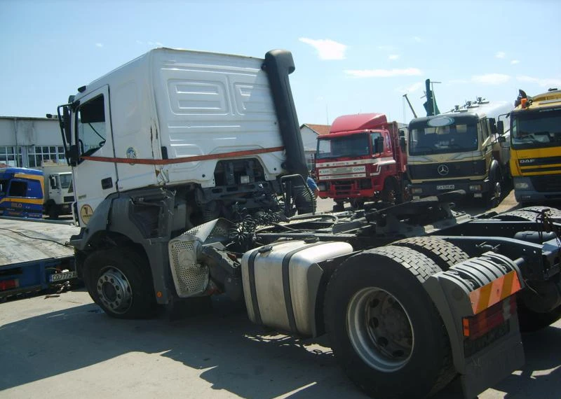 Mercedes-Benz 1840 Axor, снимка 8 - Камиони - 2196237