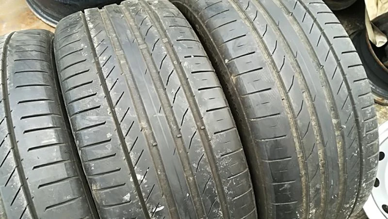 Гуми Летни 235/45R17, снимка 5 - Гуми и джанти - 24772099