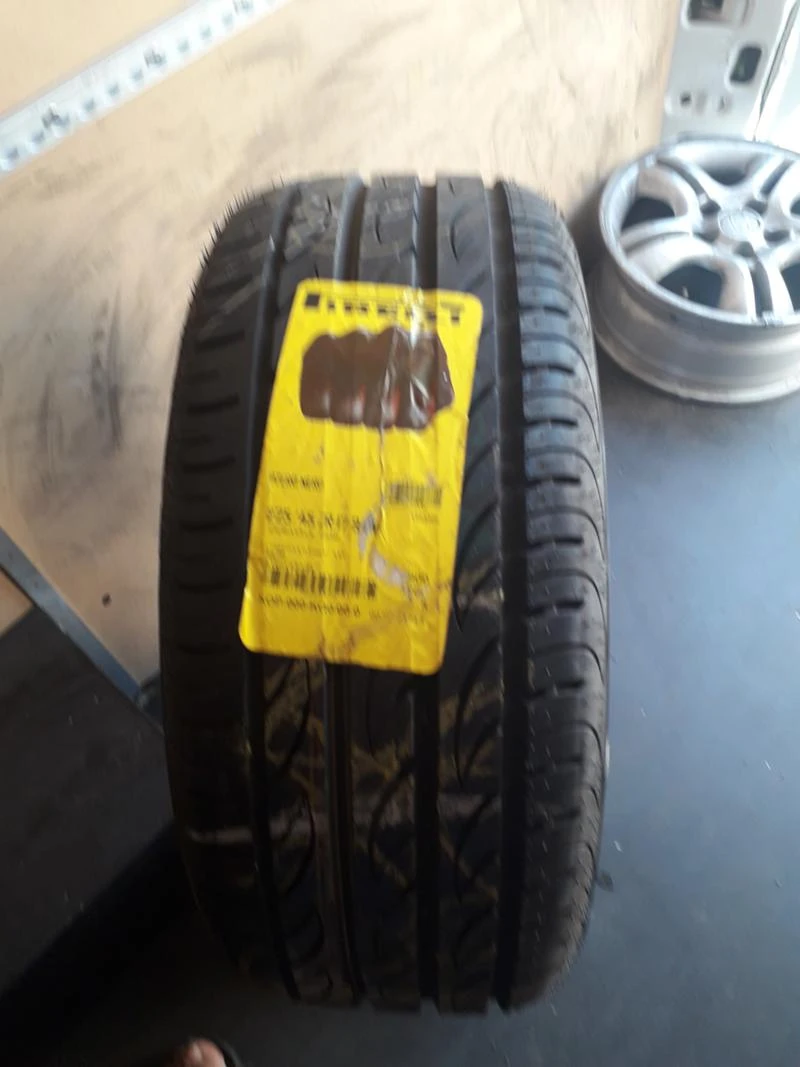 Гуми Летни 225/45R17, снимка 1 - Гуми и джанти - 25872387