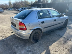 Opel Astra 1, 8 НА ЧАСТИ, снимка 16