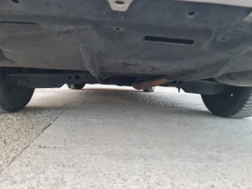 Toyota Avensis 1.6 VVTI NAVI Bluetooth Парктроник - 12600 лв. - 84728154 | Car24.bg
