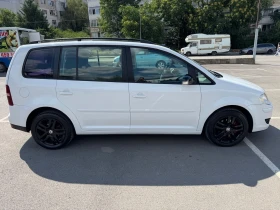 VW Touran 1.9TDI 105кс/АВТОМ./FACELIFT/214000км./НАВИГАЦИЯ - 8900 лв. - 51266398 4