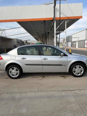 Renault Megane - 2250 € / 4400.62 лв. - 88949446 3