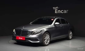 ������ Mercedes-Benz E 300
