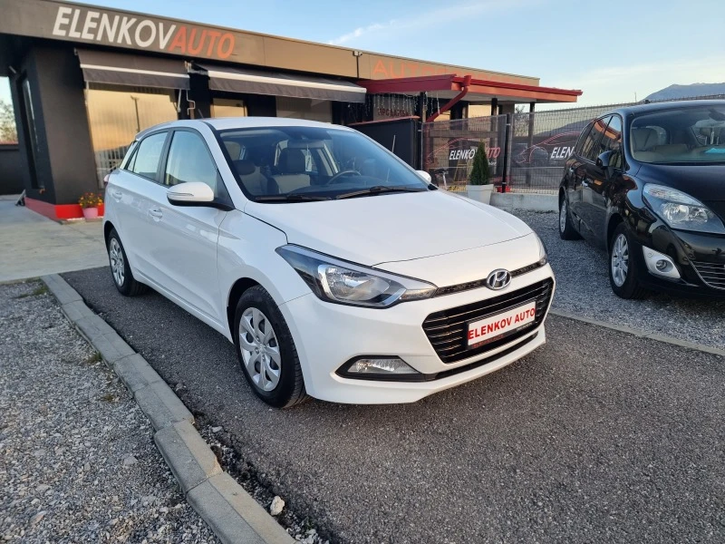 Hyundai I20 УНИКАТ 65463км 1.0 TGI-100к.с EURO 6b-ШВЕЙЦАРИЯ , снимка 1 - Автомобили и джипове - 38807153