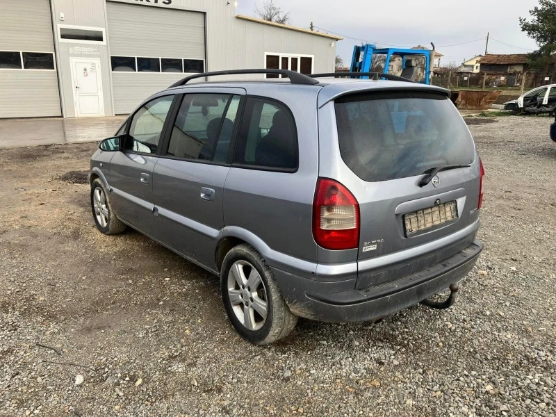 Opel Zafira 2.2DTI 125кс , снимка 5 - Автомобили и джипове - 45090112