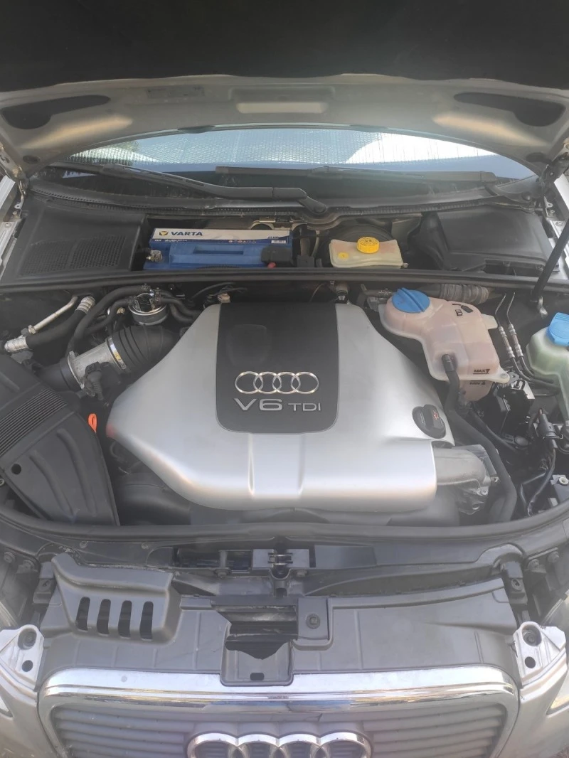 Audi A4 Avant 2.5 TDI, снимка 9 - Автомобили и джипове - 46418526