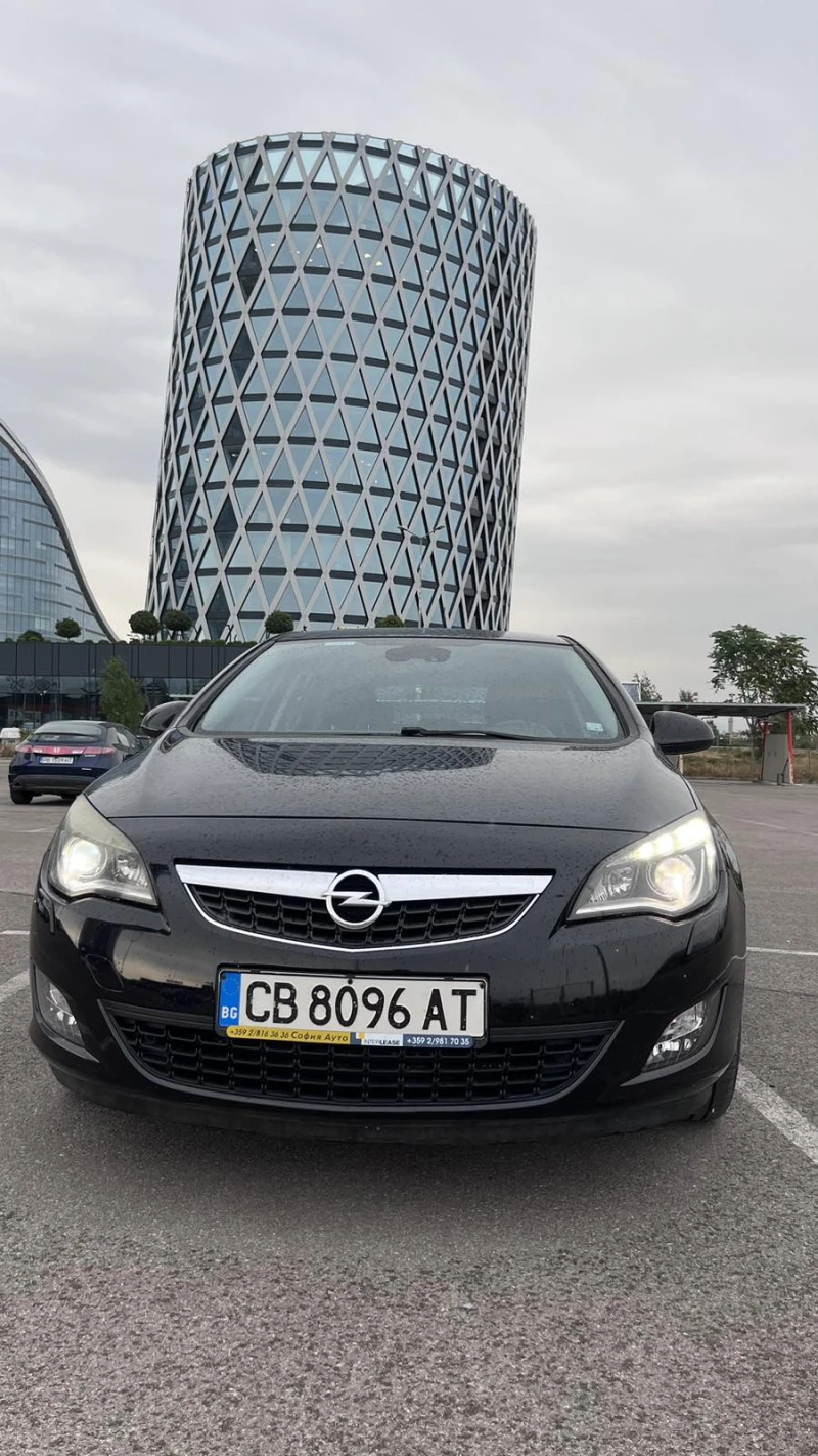 Opel Astra J, снимка 8 - Автомобили и джипове - 47484880